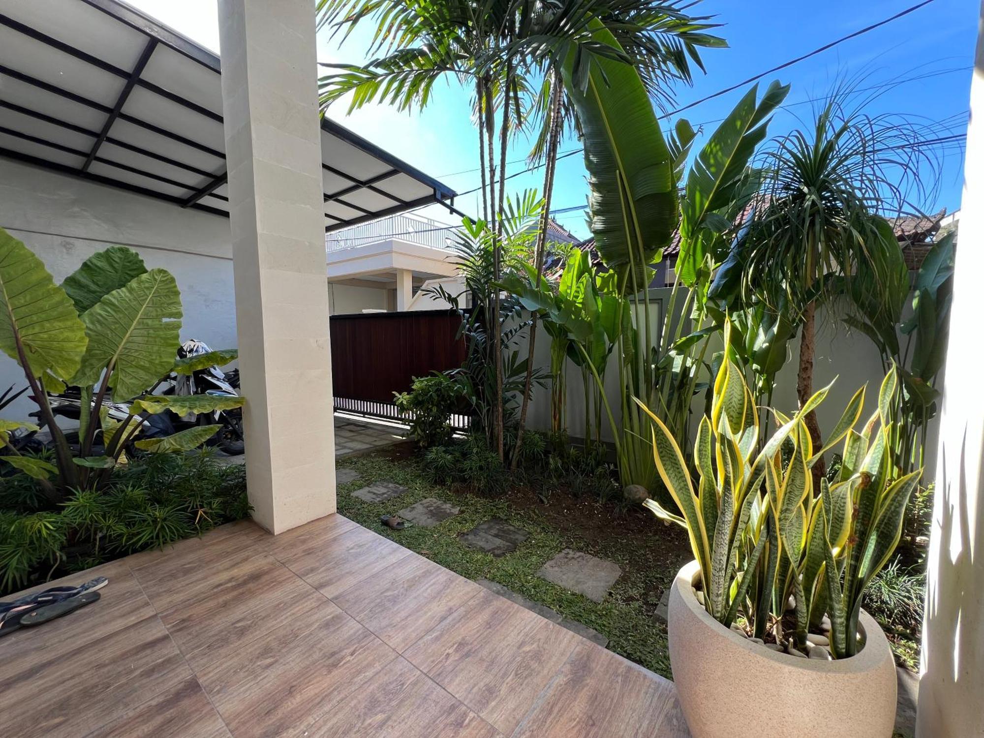 Villa Makmur Kerobokan  Exterior photo